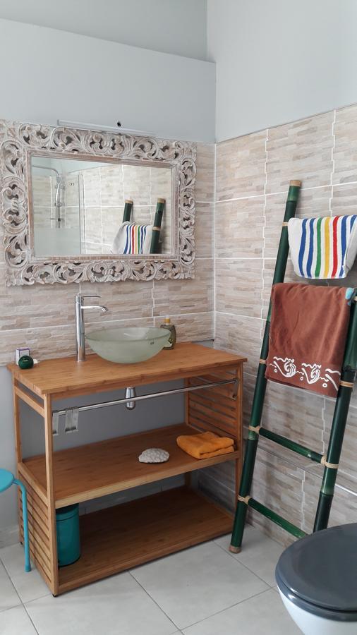 Saint-Gilles-les Hauts Lakazadom974 - Chambres D'Hotes מראה חיצוני תמונה